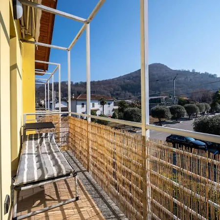 Borgo San Giulio By Interhome