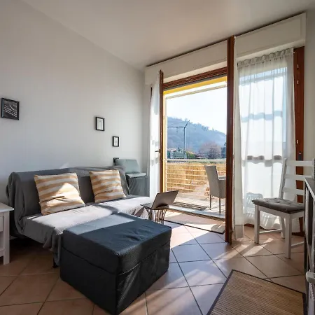 Borgo San Giulio By Interhome Pettenasco
