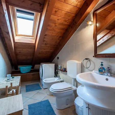 Borgo San Giulio By Interhome