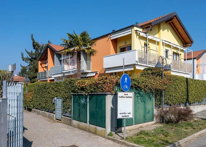 Borgo San Giulio By Interhome דירה
