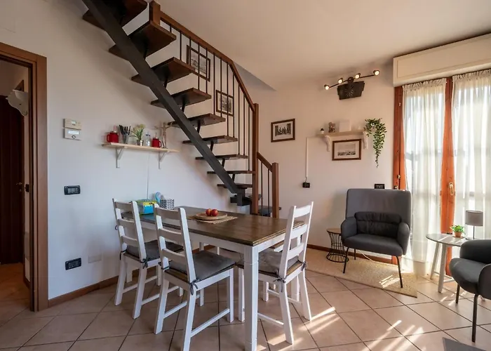 Borgo San Giulio By Interhome דירה