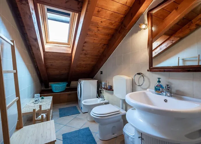 Borgo San Giulio By Interhome